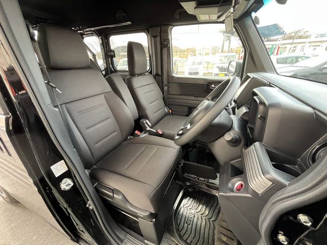 Honda N-VAN 2020-08 4394105-3