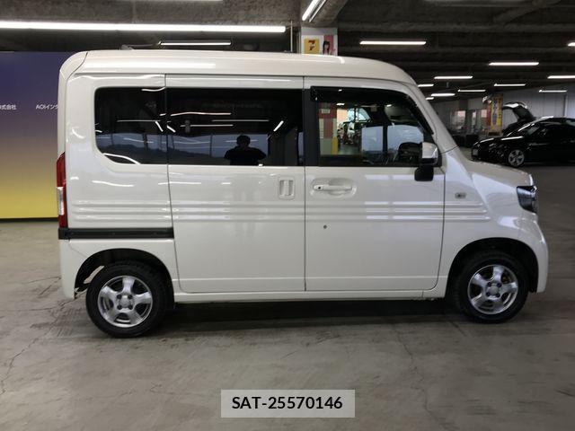 Honda N-VAN 2019-05 5874836-4
