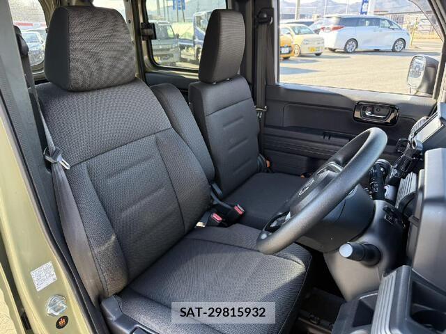 Honda N-VAN 2019-08 6015454-11