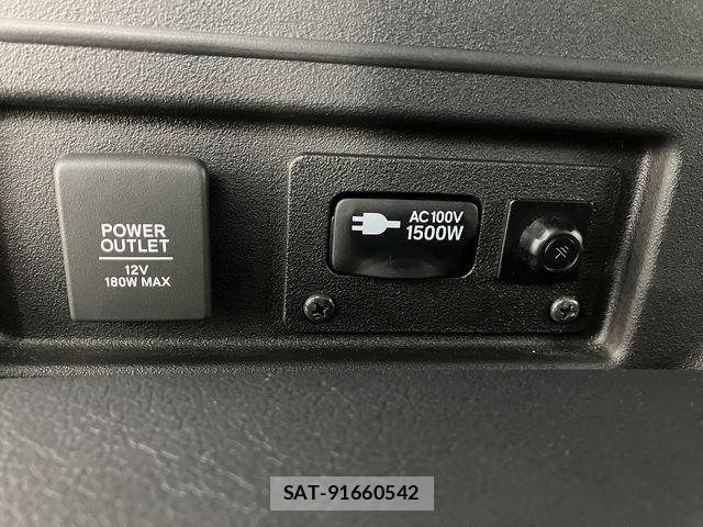 Honda N-VAN 2020-10 6996768-16