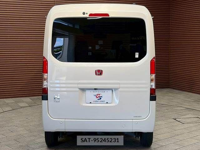 Honda N-VAN 2019-06 7218168-18