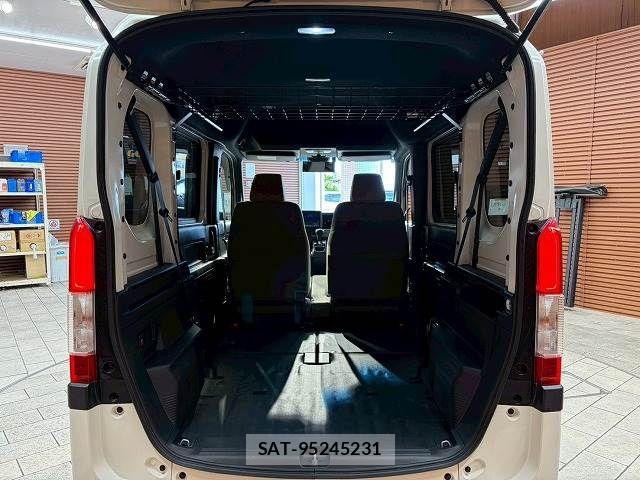Honda N-VAN 2019-06 7218168-19