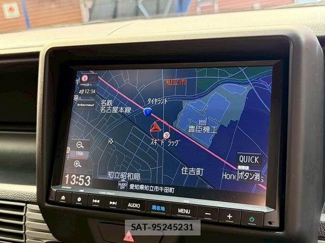 Honda N-VAN 2019-06 7218168-2