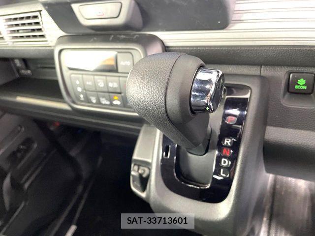 Honda N-VAN 2023-12 7223218-7