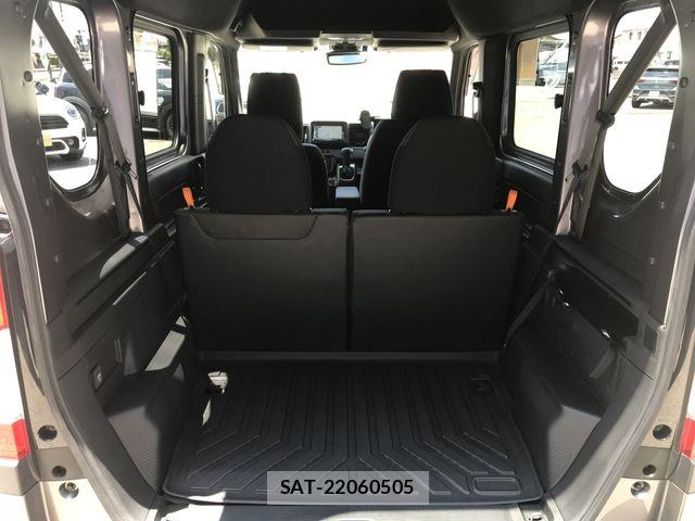 Honda N-VAN 2023-06 7329134-16