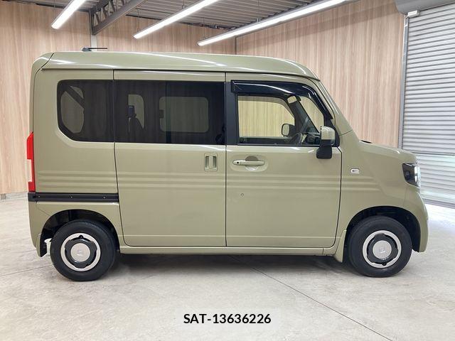 Honda N-VAN 2018-11 7329136-22