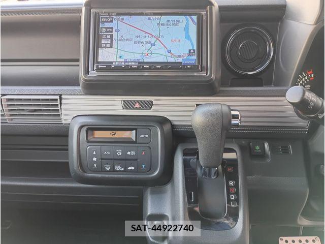 Honda N-VAN 2019-11 7329135-13