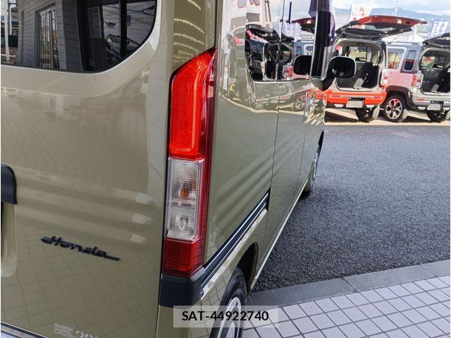 Honda N-VAN 2019-11 7329135-5