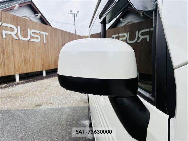 Honda N-VAN 2019-04 7878589-26