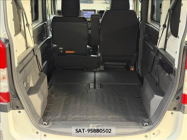 Honda N-VAN 2022-08 7980454-26