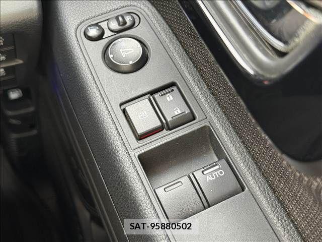 Honda N-VAN 2022-08 7980454-27