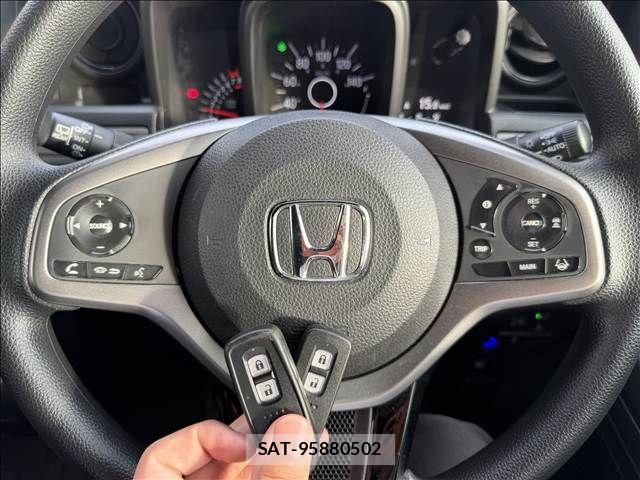Honda N-VAN 2022-08 7980454-3