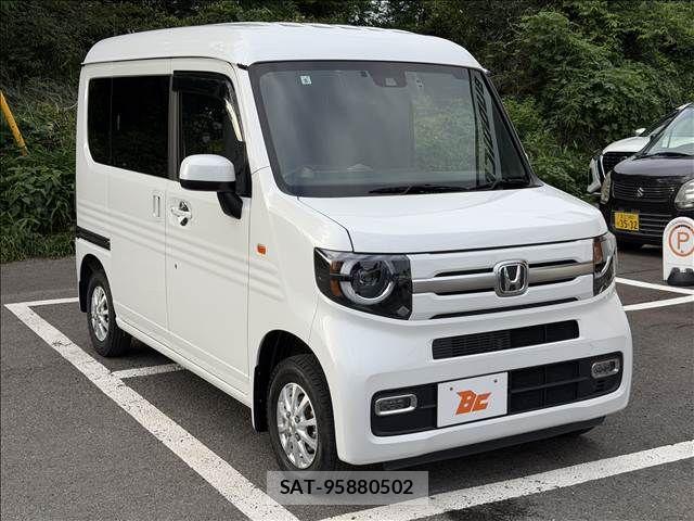 Honda N-VAN 2022-08 7980454-4