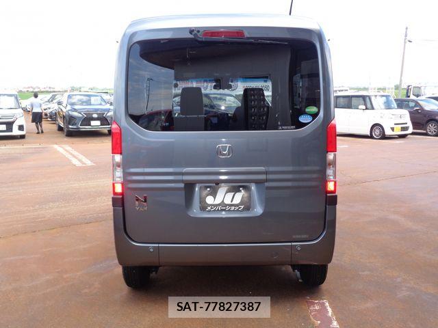 Honda N-VAN 2019-10 8075025-6