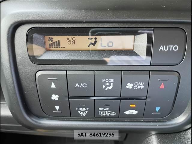 Honda N-VAN 2020-08 8101038-12