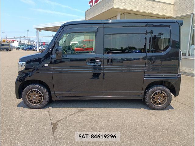 Honda N-VAN 2020-08 8101038-4