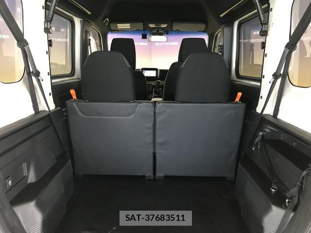 Honda N-VAN 2018-12 8355288-9