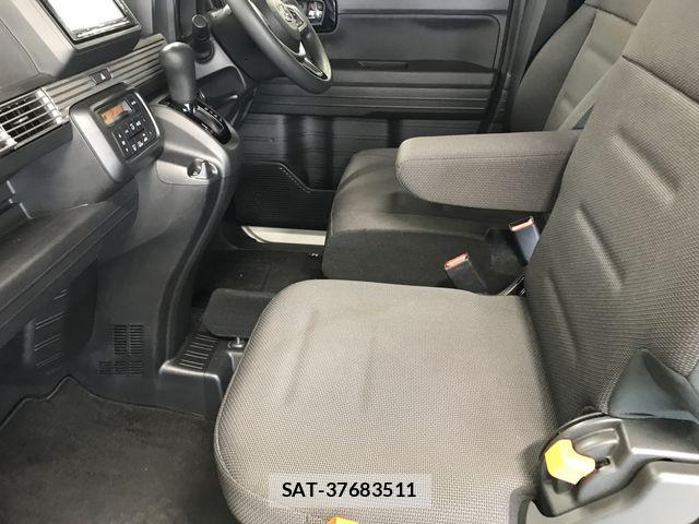 Honda N-VAN 2018-12 8355288-12