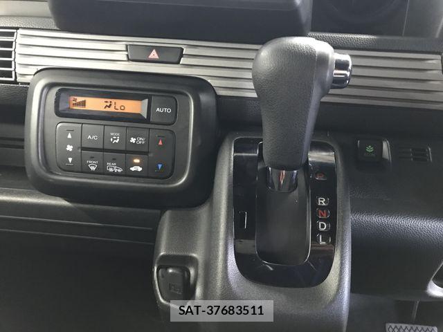Honda N-VAN 2018-12 8355288-23