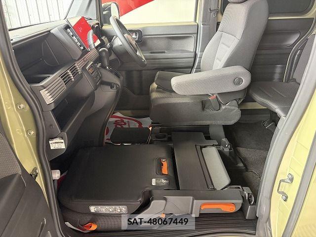 Honda N-VAN 2018-11 8355286-13