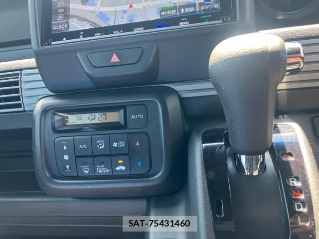 Honda N-VAN 2018-10 8414179-17