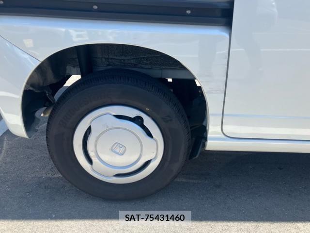 Honda N-VAN 2018-10 8414179-4