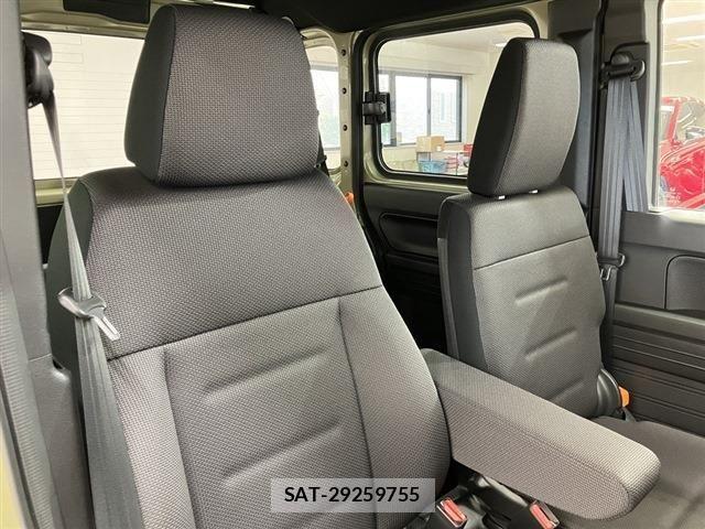 Honda N-VAN 2019-12 8526435-13