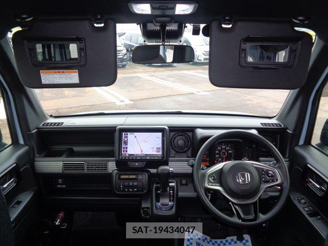 Honda N-VAN 2021-05 8660858-13