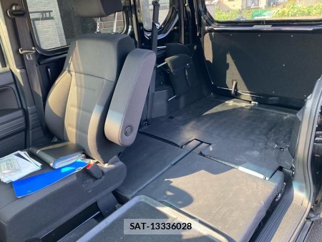 Honda N-VAN 2018-12 8745012-9