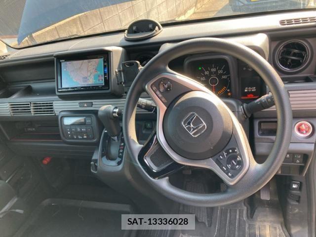 Honda N-VAN 2018-12 8745012-15