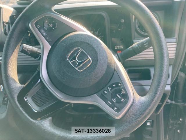Honda N-VAN 2018-12 8745012-16