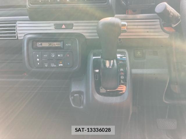 Honda N-VAN 2018-12 8745012-19