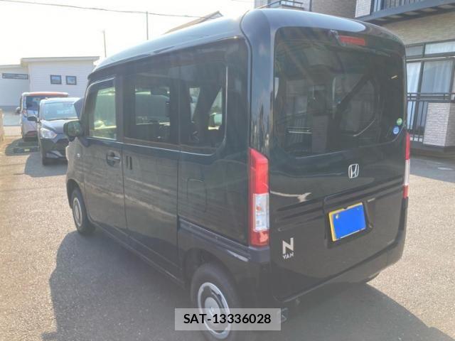 Honda N-VAN 2018-12 8745012-3