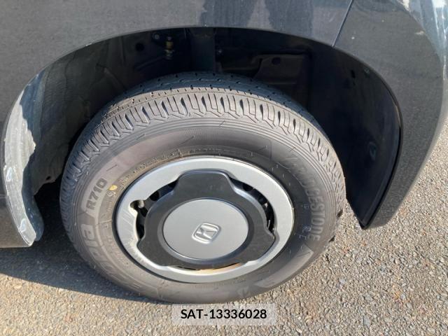 Honda N-VAN 2018-12 8745012-4