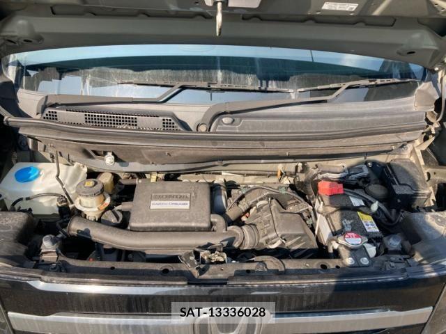 Honda N-VAN 2018-12 8745012-8