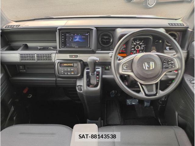 Honda N-VAN 2022-05 8830941-2