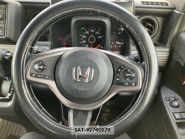 Honda N-VAN 2021-09 8881404-17