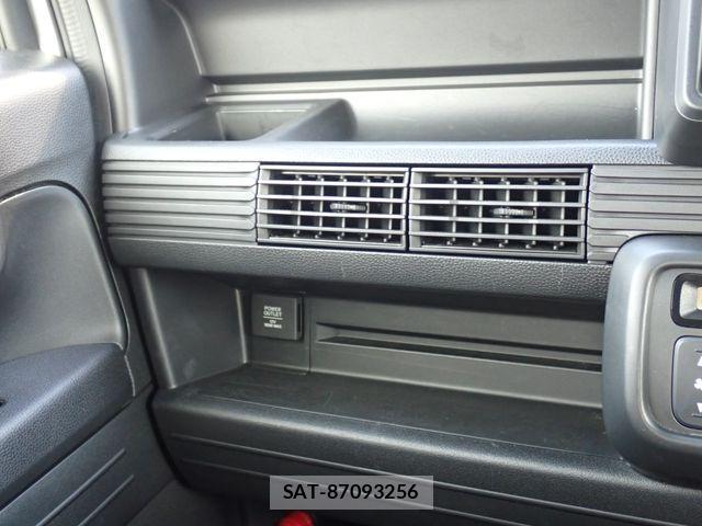 Honda N-VAN 2019-07 1258533-15