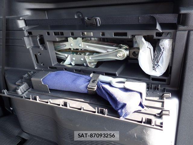 Honda N-VAN 2019-07 1258533-20