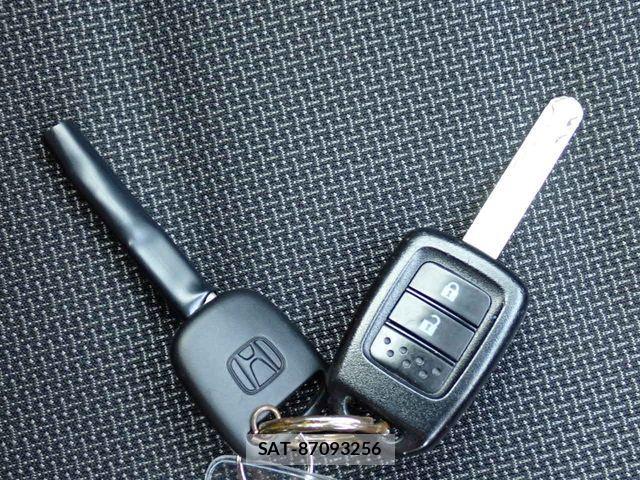Honda N-VAN 2019-07 1258533-21