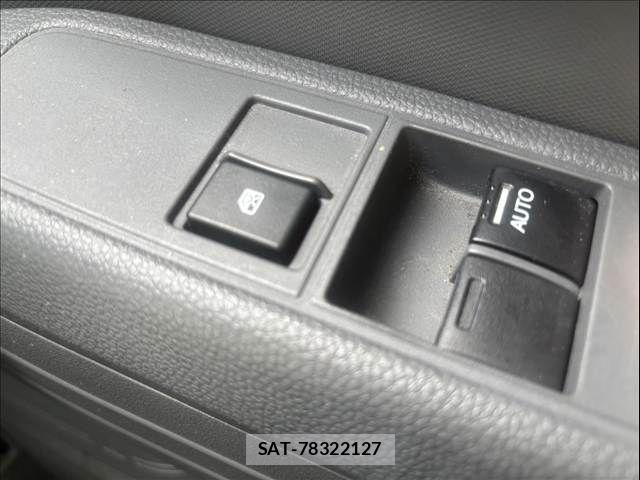 Honda N-VAN 2020-04 1303562-22