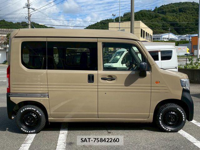 Honda N-VAN 2019-07 1355271-4