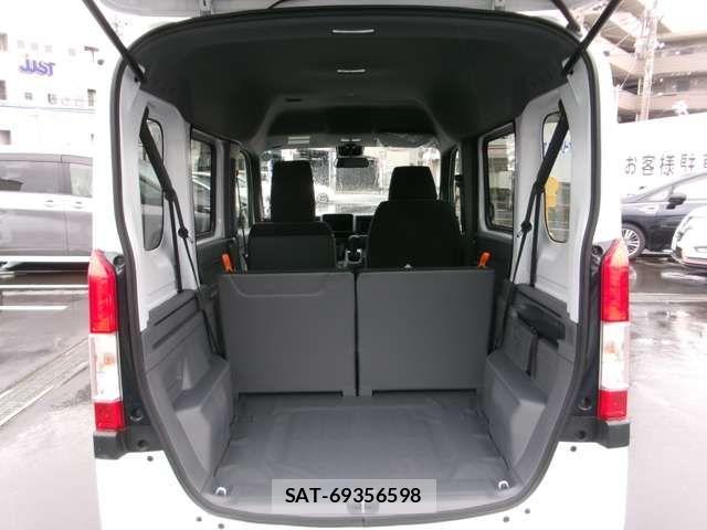 Honda N-VAN 2024-09 1414067-5