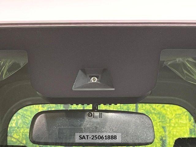 Honda N-VAN 2025-10 1446482-2