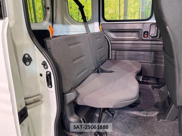 Honda N-VAN 2025-10 1446482-8