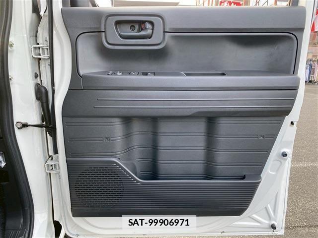 Honda N-VAN 2020-07 2213404-21