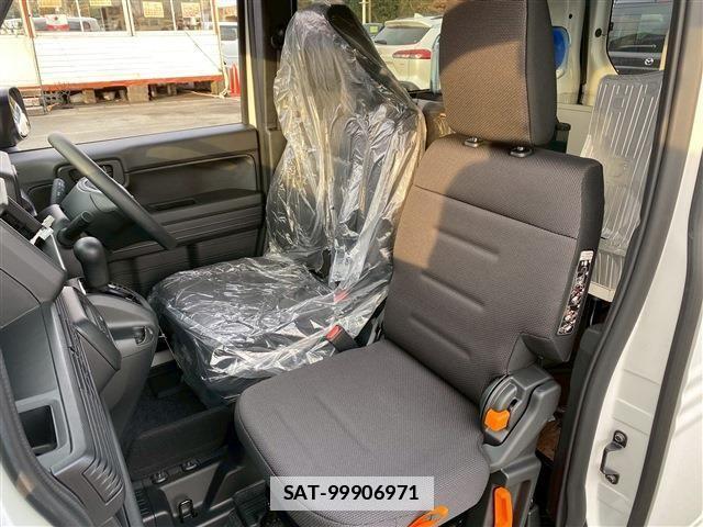 Honda N-VAN 2020-07 2213404-24