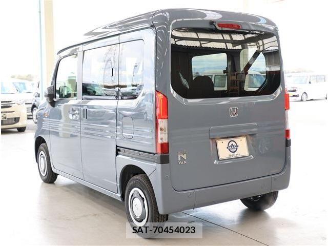 Honda N-VAN 2025-11 2965197-18