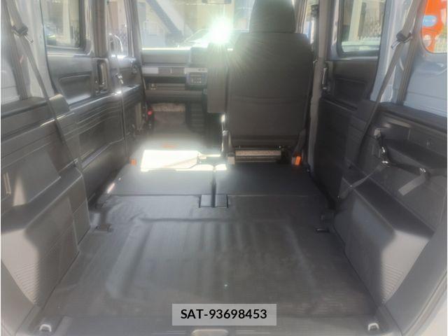 Honda N-VAN 2025-08 4328681-16