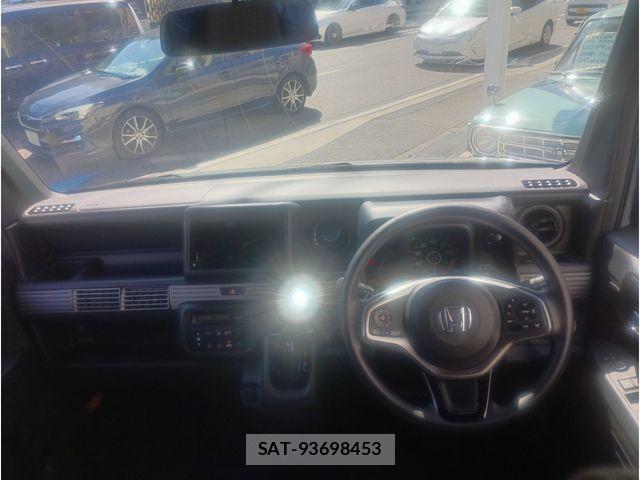 Honda N-VAN 2025-08 4328681-18